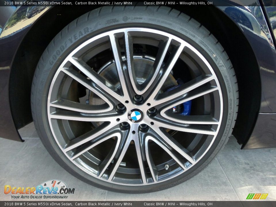 2018 BMW 5 Series M550i xDrive Sedan Carbon Black Metallic / Ivory White Photo #4