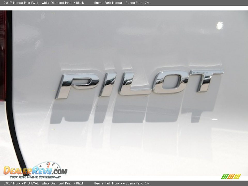 2017 Honda Pilot EX-L White Diamond Pearl / Black Photo #3