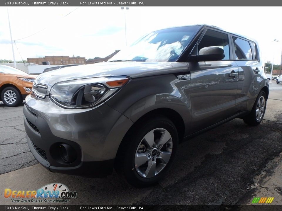 2018 Kia Soul Titanium Gray / Black Photo #7