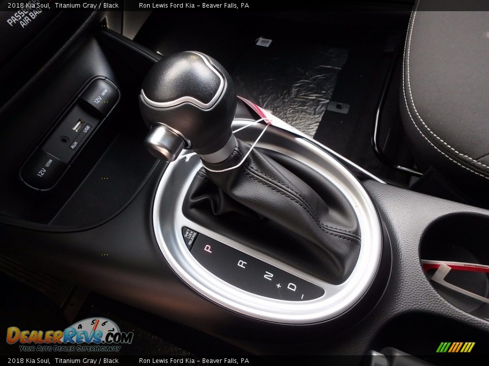 2018 Kia Soul Titanium Gray / Black Photo #16