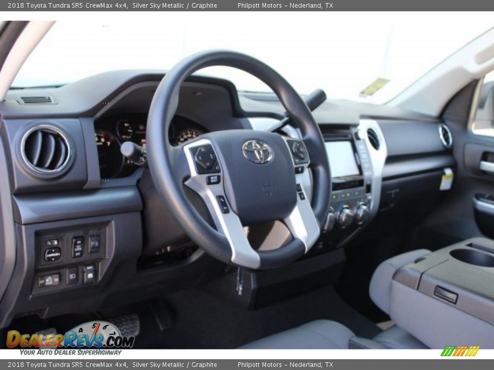 Dashboard of 2018 Toyota Tundra SR5 CrewMax 4x4 Photo #9