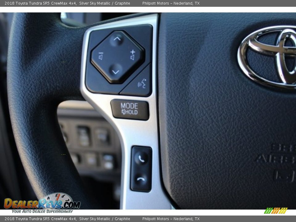Controls of 2018 Toyota Tundra SR5 CrewMax 4x4 Photo #13