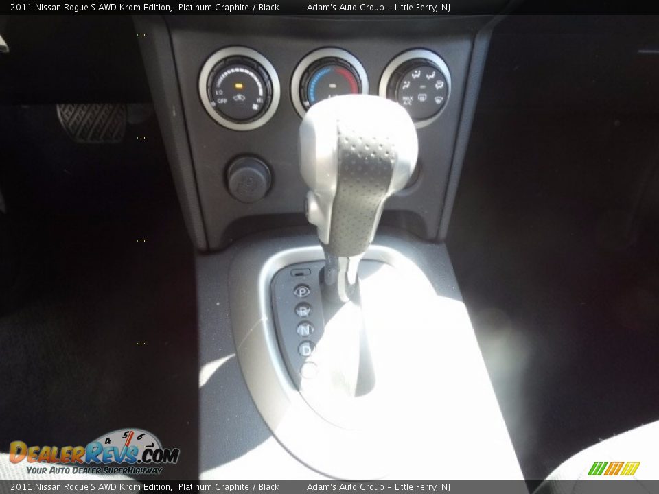 2011 Nissan Rogue S AWD Krom Edition Platinum Graphite / Black Photo #22