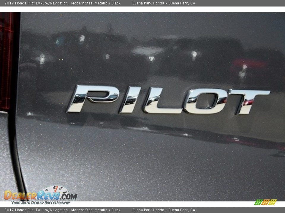 2017 Honda Pilot EX-L w/Navigation Modern Steel Metallic / Black Photo #3