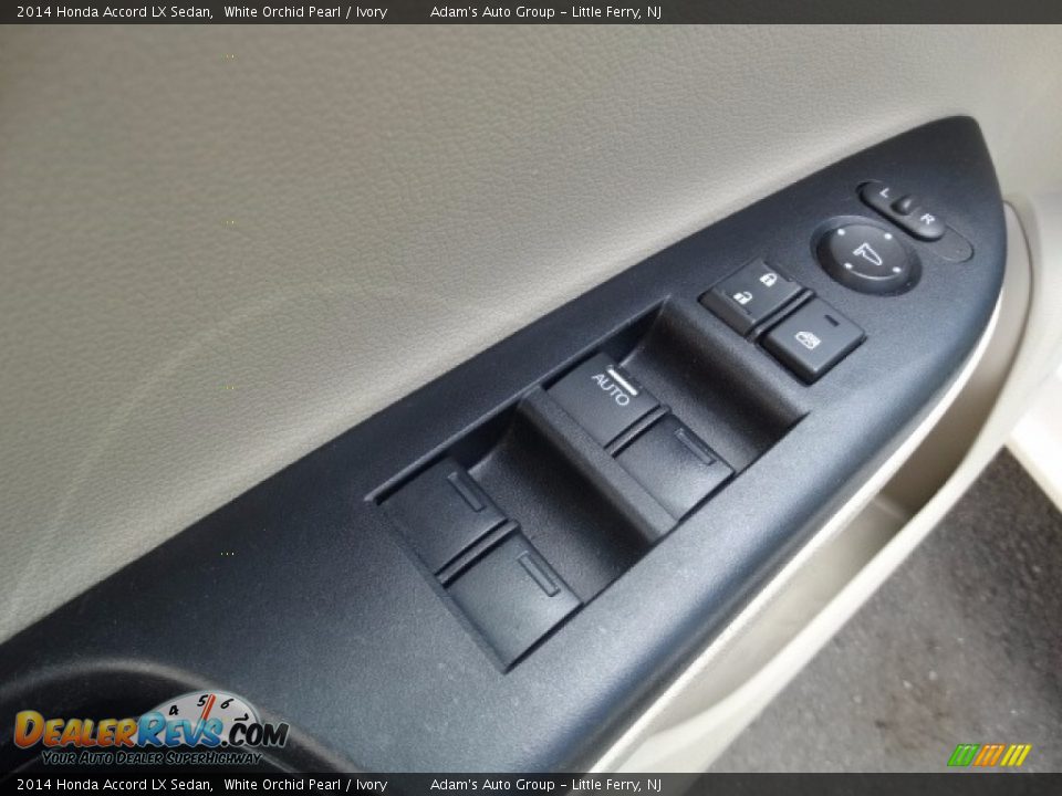 2014 Honda Accord LX Sedan White Orchid Pearl / Ivory Photo #9