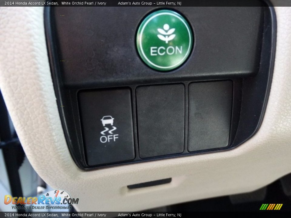 2014 Honda Accord LX Sedan White Orchid Pearl / Ivory Photo #23