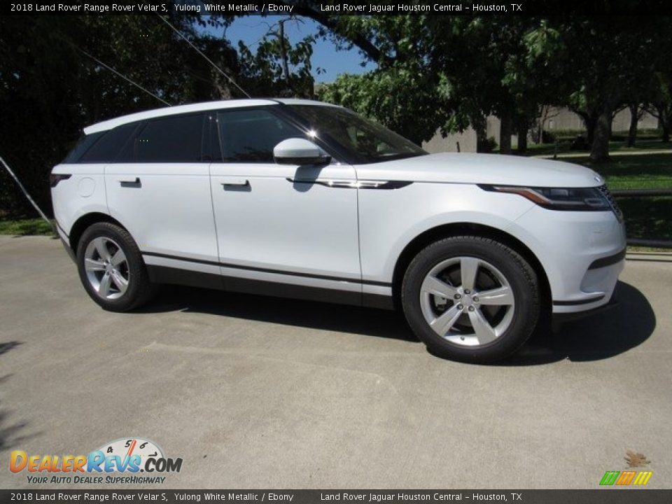 2018 Land Rover Range Rover Velar S Yulong White Metallic / Ebony Photo #1