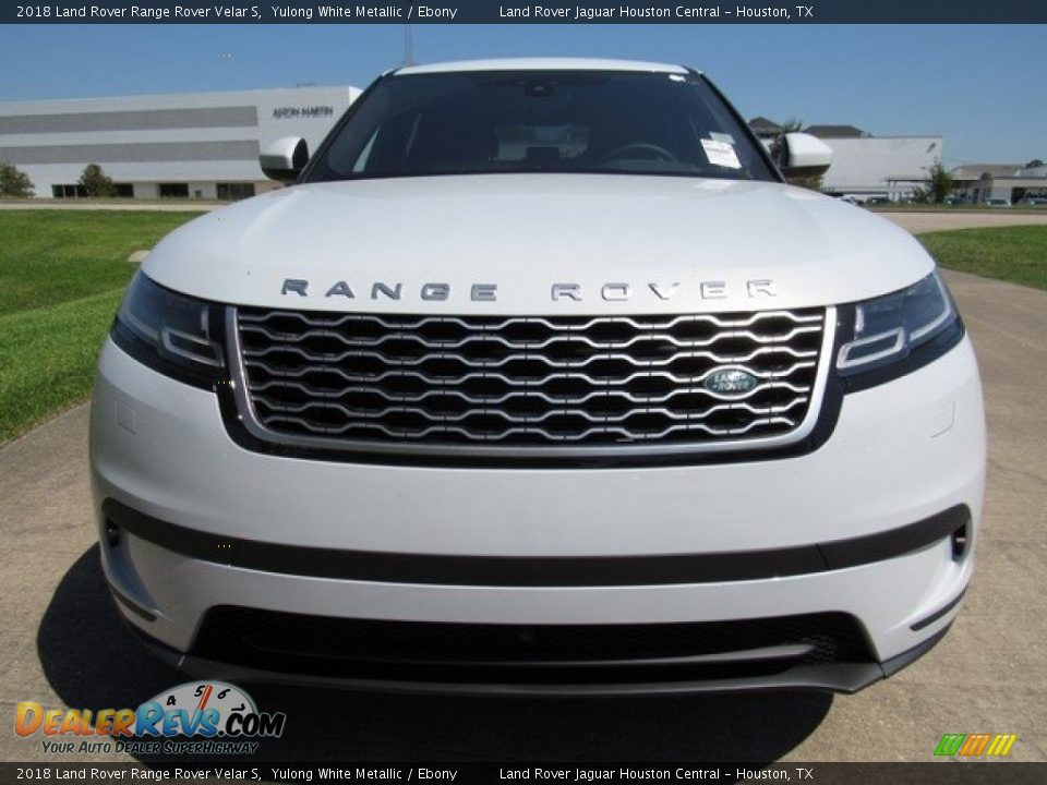 2018 Land Rover Range Rover Velar S Yulong White Metallic / Ebony Photo #9
