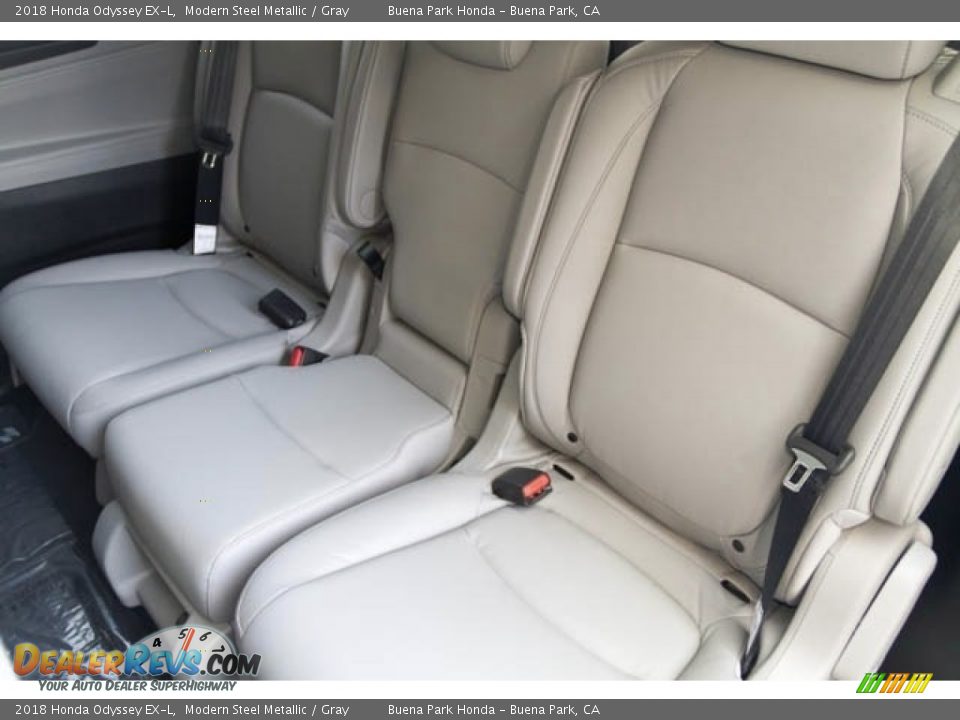 2018 Honda Odyssey EX-L Modern Steel Metallic / Gray Photo #12