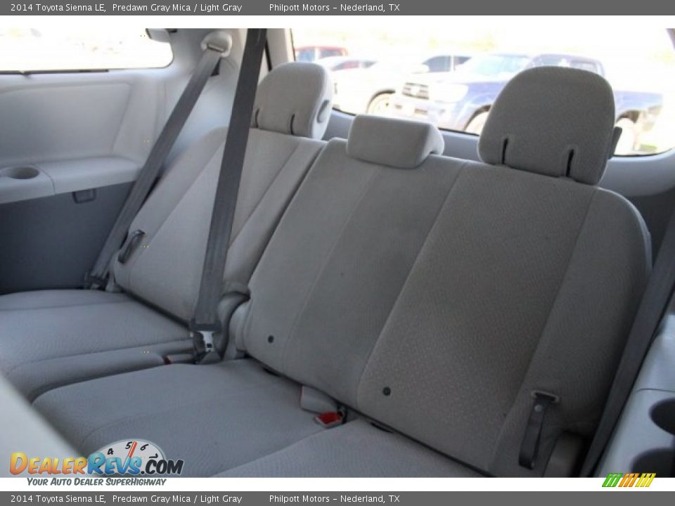 2014 Toyota Sienna LE Predawn Gray Mica / Light Gray Photo #20