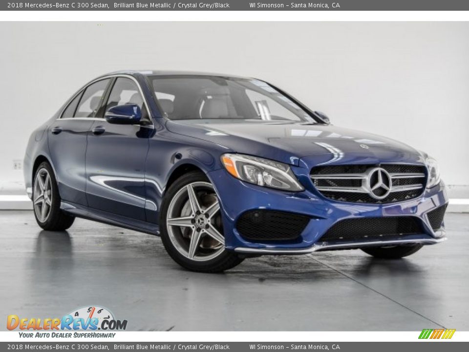 Front 3/4 View of 2018 Mercedes-Benz C 300 Sedan Photo #12