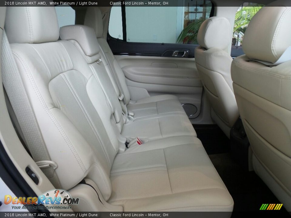Rear Seat of 2018 Lincoln MKT AWD Photo #8