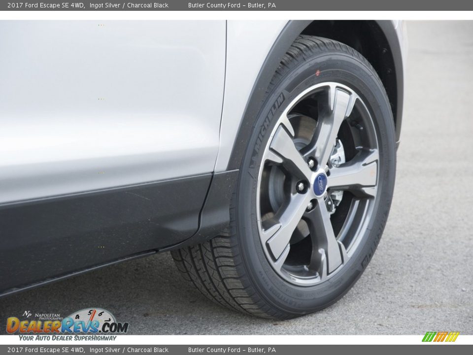 2017 Ford Escape SE 4WD Ingot Silver / Charcoal Black Photo #3