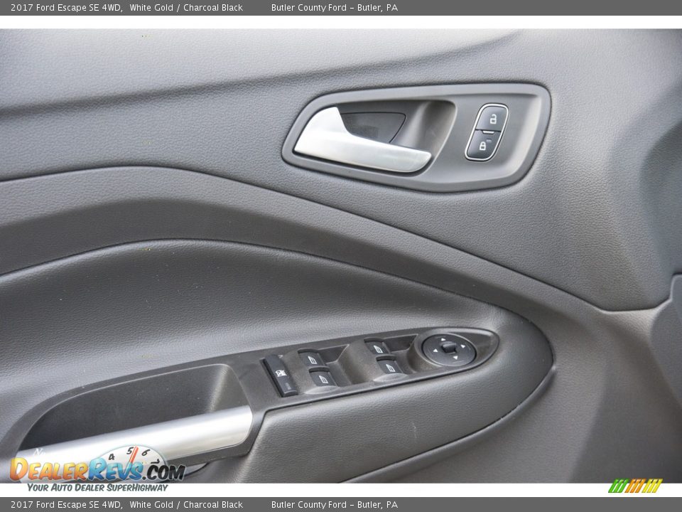 2017 Ford Escape SE 4WD White Gold / Charcoal Black Photo #5