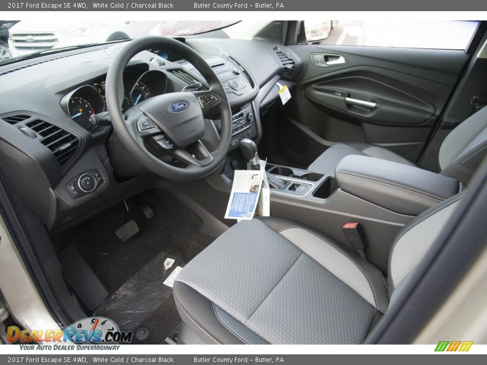 2017 Ford Escape SE 4WD White Gold / Charcoal Black Photo #6