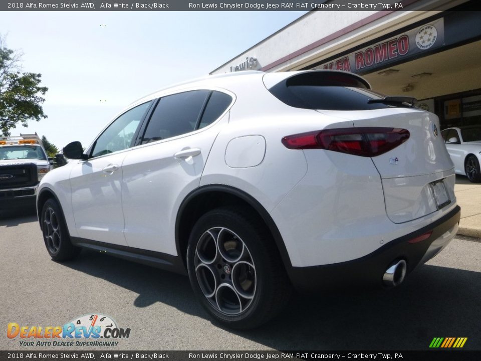 2018 Alfa Romeo Stelvio AWD Alfa White / Black/Black Photo #5