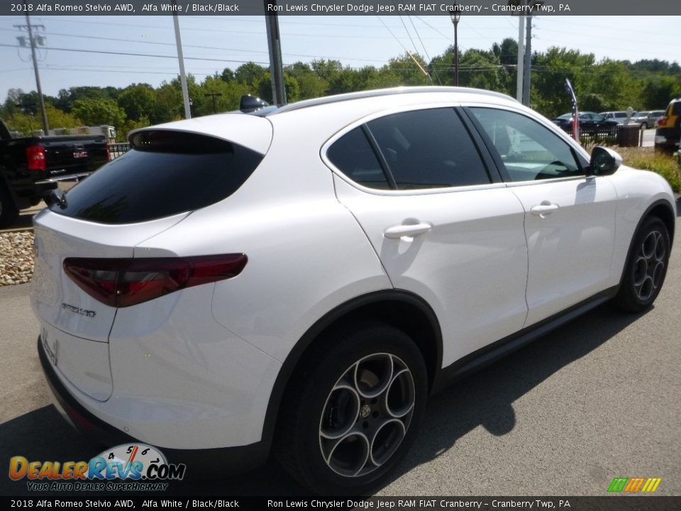 2018 Alfa Romeo Stelvio AWD Alfa White / Black/Black Photo #7