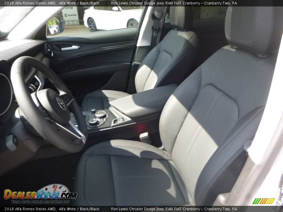2018 Alfa Romeo Stelvio AWD Alfa White / Black/Black Photo #20
