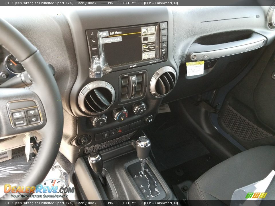 2017 Jeep Wrangler Unlimited Sport 4x4 Black / Black Photo #8