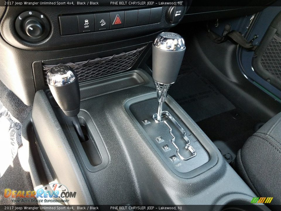 2017 Jeep Wrangler Unlimited Sport 4x4 Black / Black Photo #9