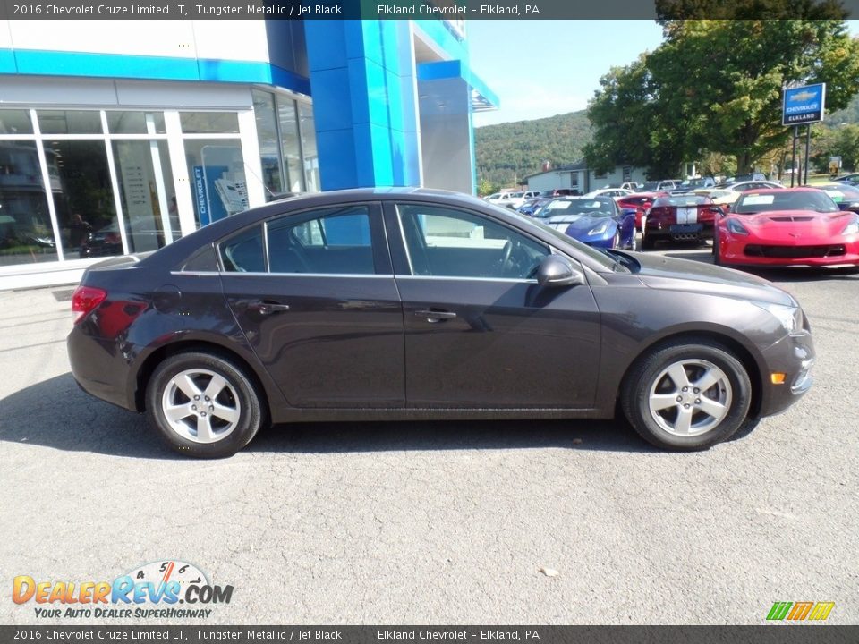 2016 Chevrolet Cruze Limited LT Tungsten Metallic / Jet Black Photo #5