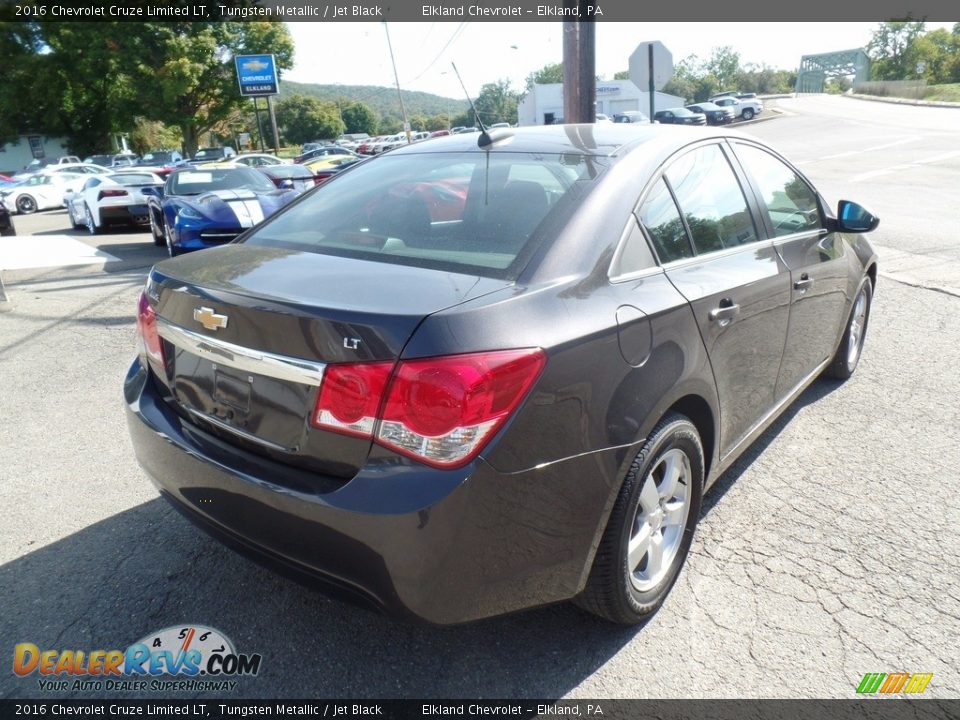2016 Chevrolet Cruze Limited LT Tungsten Metallic / Jet Black Photo #6