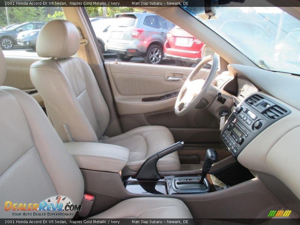 2001 Honda Accord EX V6 Sedan Naples Gold Metallic / Ivory Photo #17