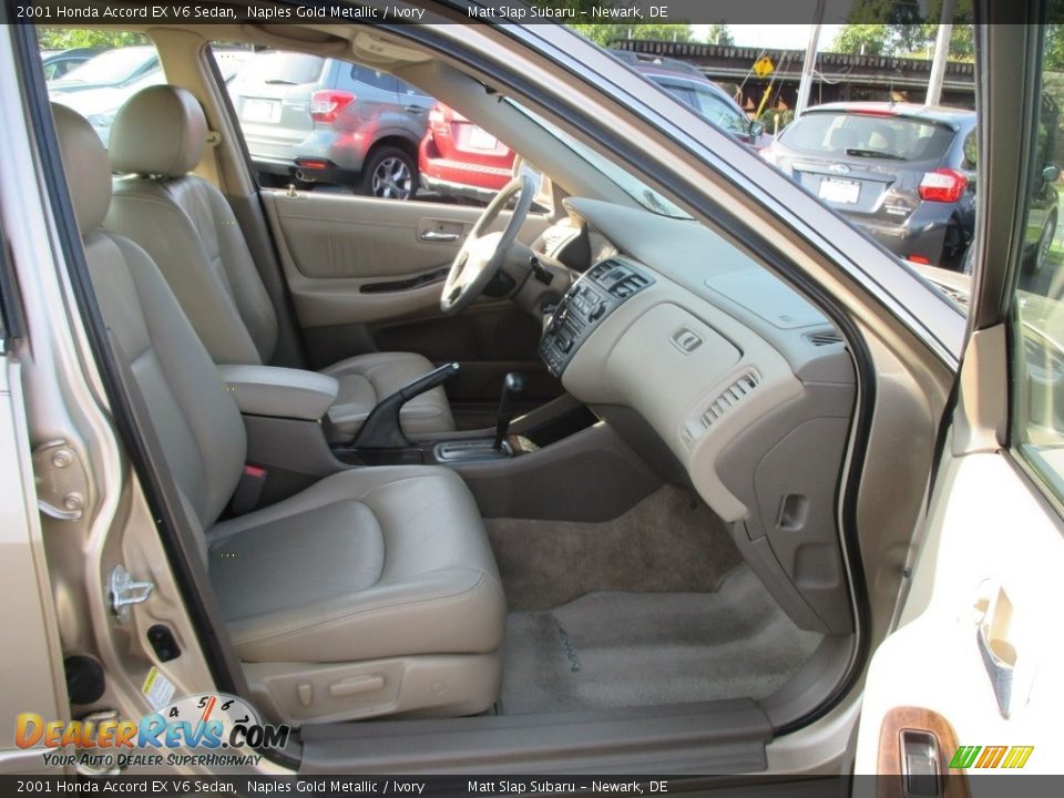 2001 Honda Accord EX V6 Sedan Naples Gold Metallic / Ivory Photo #18
