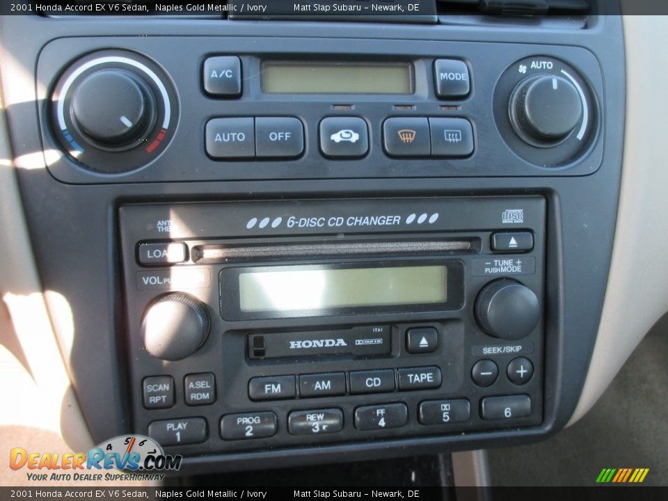 2001 Honda Accord EX V6 Sedan Naples Gold Metallic / Ivory Photo #25