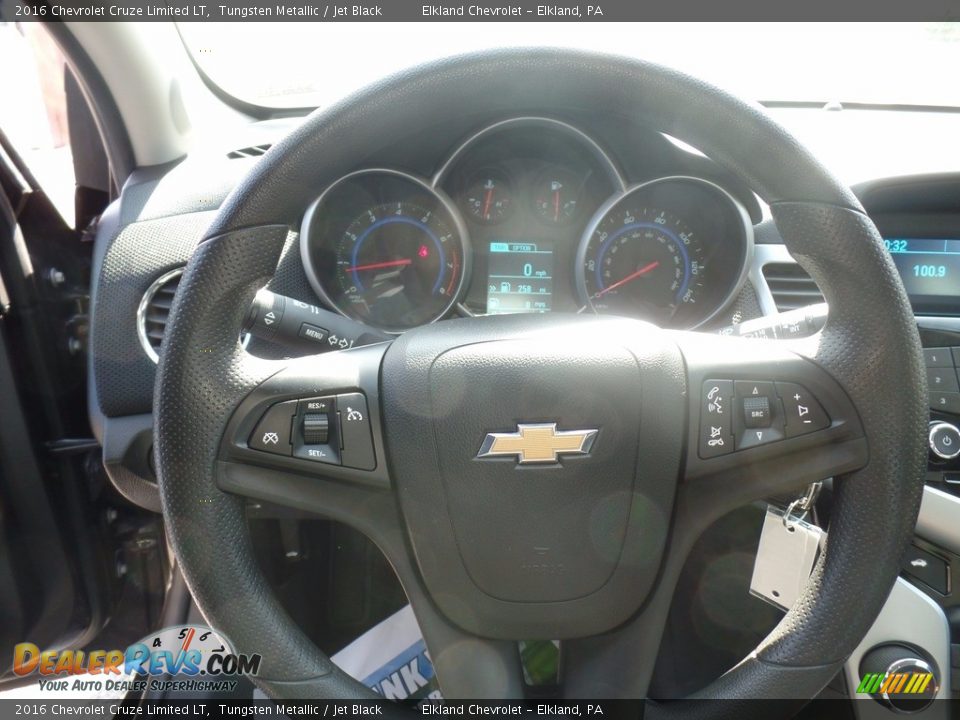 2016 Chevrolet Cruze Limited LT Tungsten Metallic / Jet Black Photo #19