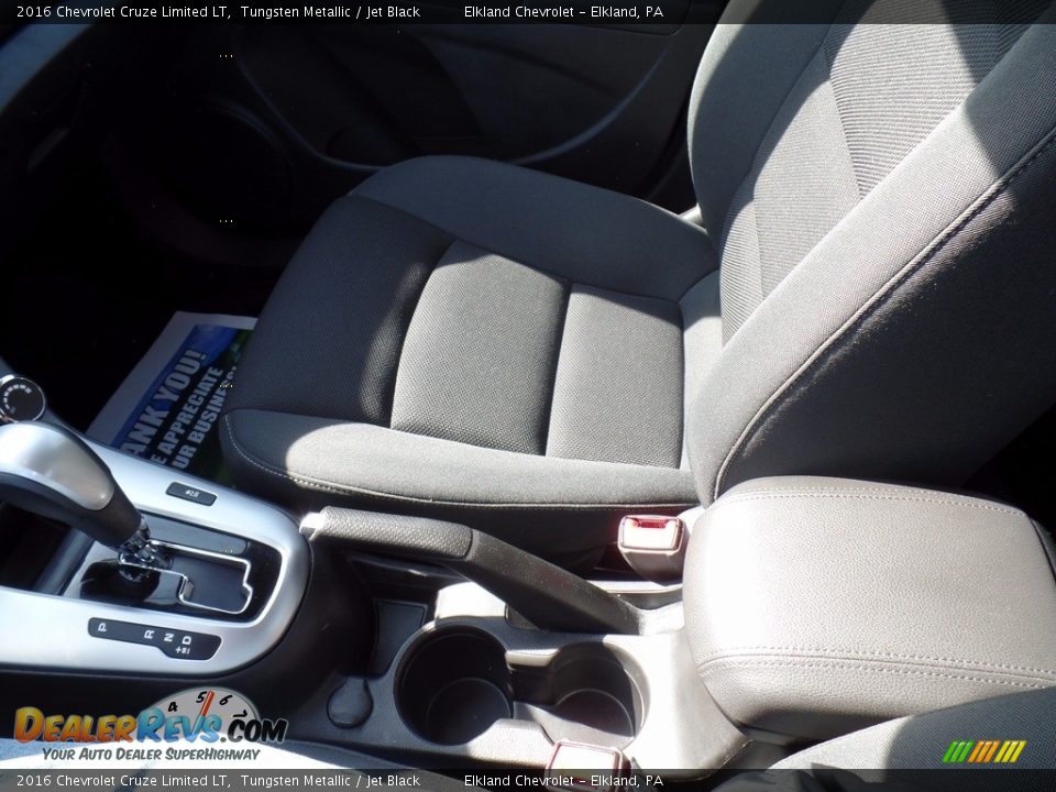 2016 Chevrolet Cruze Limited LT Tungsten Metallic / Jet Black Photo #27