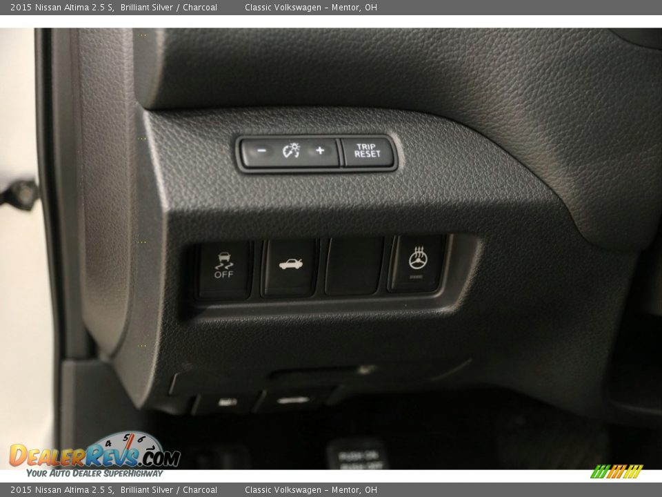 2015 Nissan Altima 2.5 S Brilliant Silver / Charcoal Photo #5