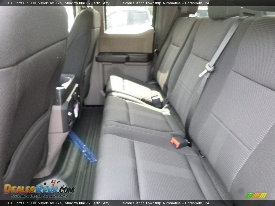 2018 Ford F150 XL SuperCab 4x4 Shadow Black / Earth Gray Photo #9