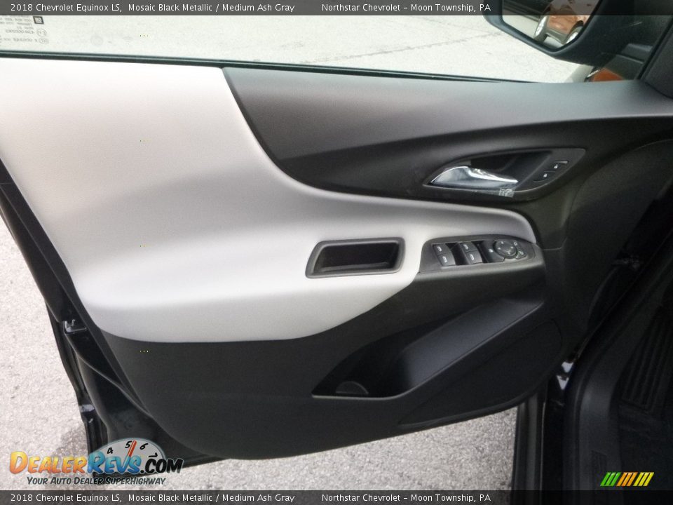 2018 Chevrolet Equinox LS Mosaic Black Metallic / Medium Ash Gray Photo #15