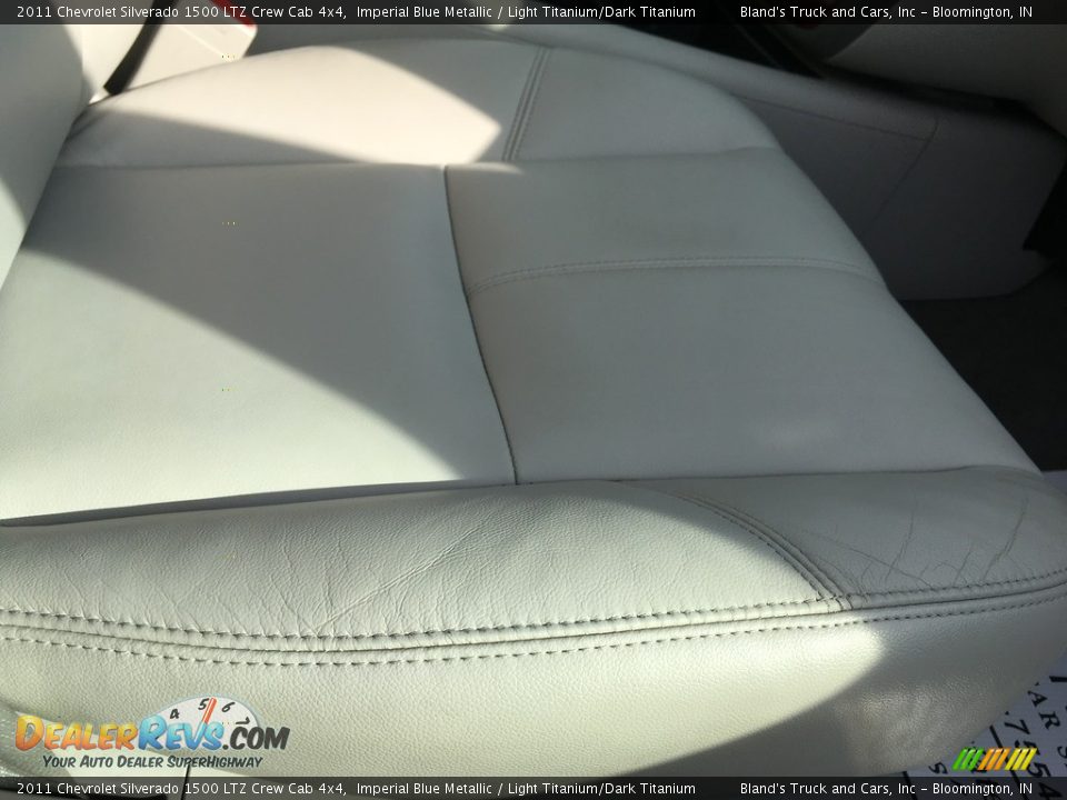 2011 Chevrolet Silverado 1500 LTZ Crew Cab 4x4 Imperial Blue Metallic / Light Titanium/Dark Titanium Photo #17