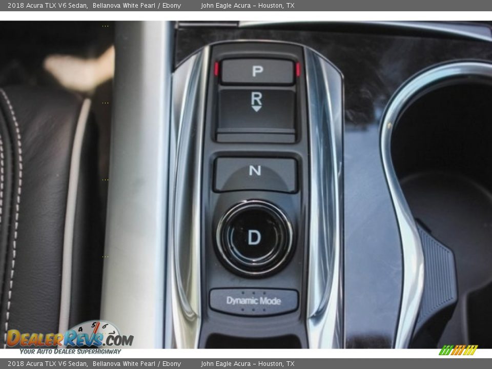 2018 Acura TLX V6 Sedan Bellanova White Pearl / Ebony Photo #30