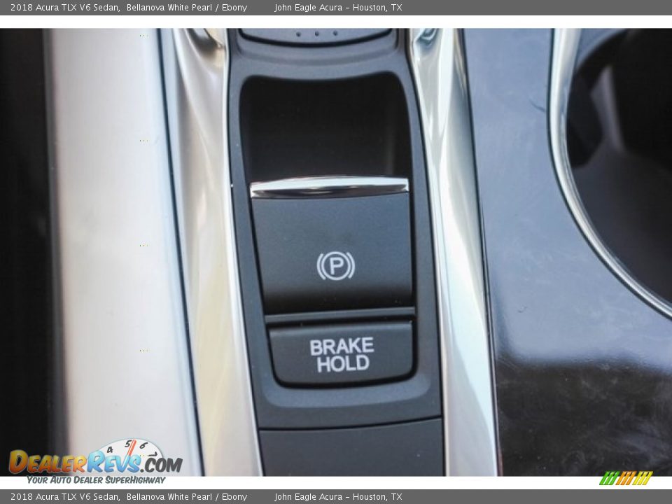2018 Acura TLX V6 Sedan Bellanova White Pearl / Ebony Photo #32