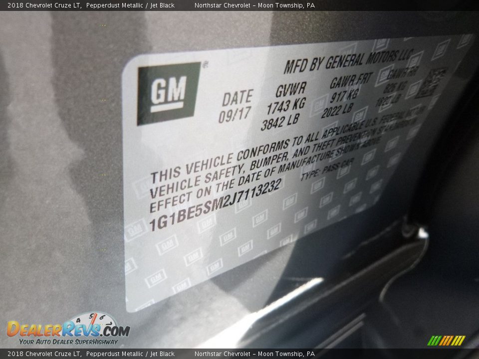 2018 Chevrolet Cruze LT Pepperdust Metallic / Jet Black Photo #17