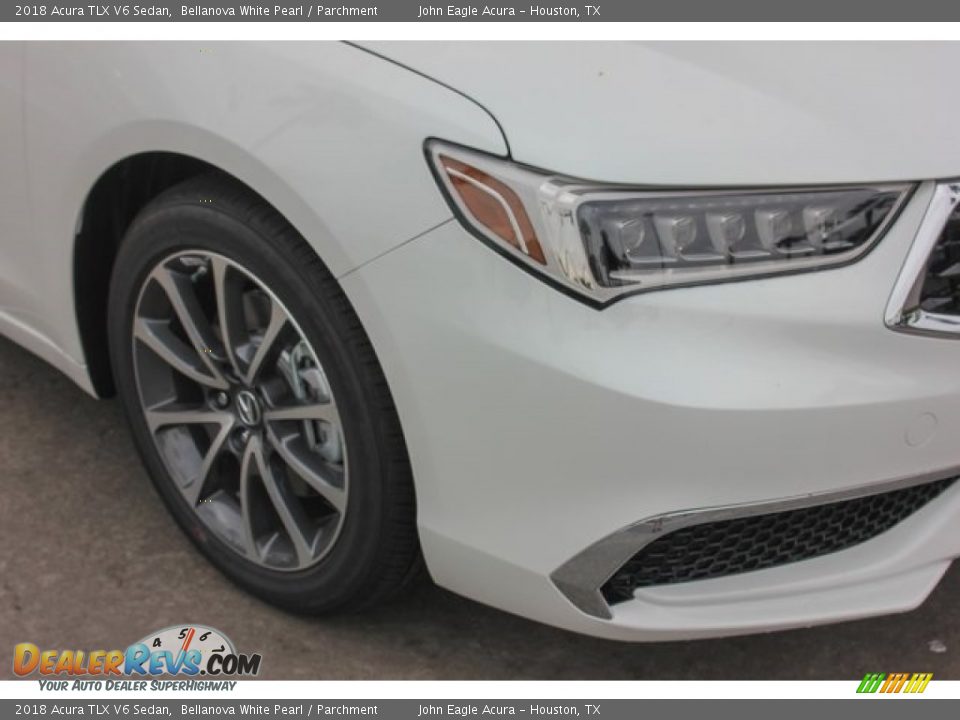 2018 Acura TLX V6 Sedan Bellanova White Pearl / Parchment Photo #10