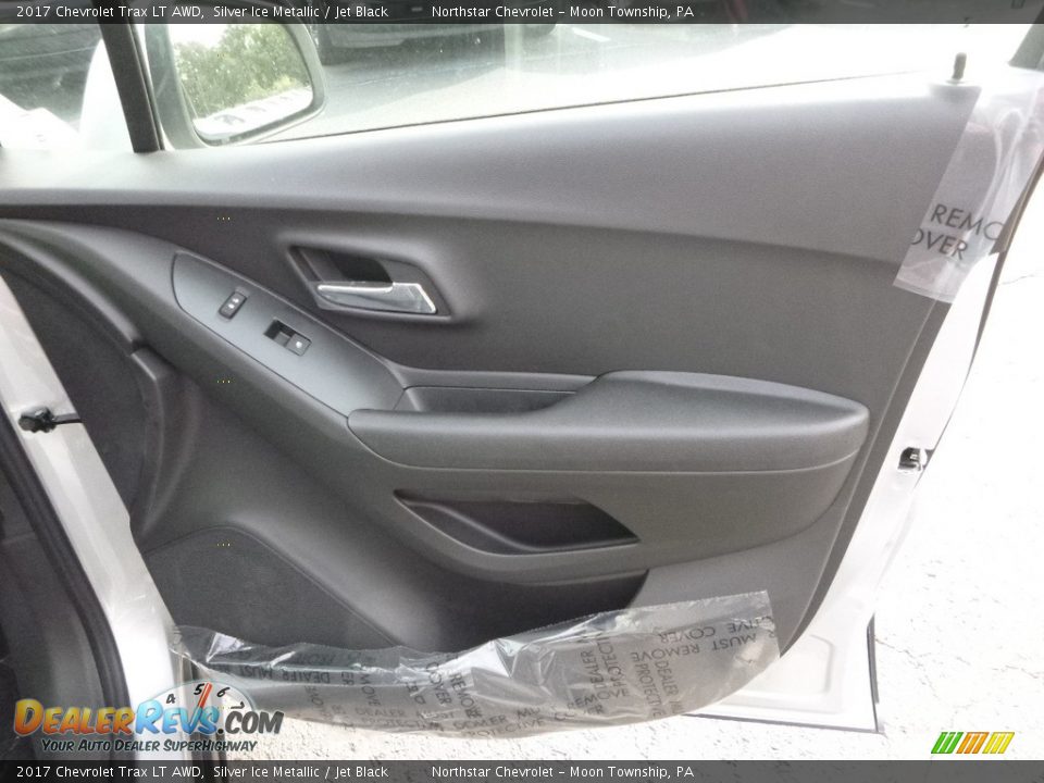 2017 Chevrolet Trax LT AWD Silver Ice Metallic / Jet Black Photo #12