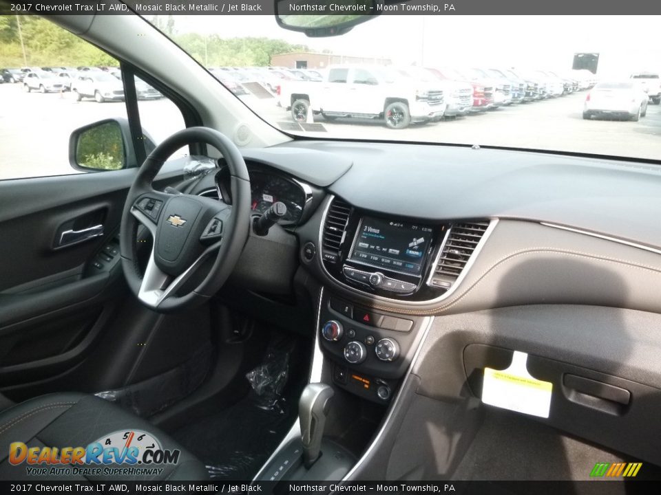 2017 Chevrolet Trax LT AWD Mosaic Black Metallic / Jet Black Photo #11