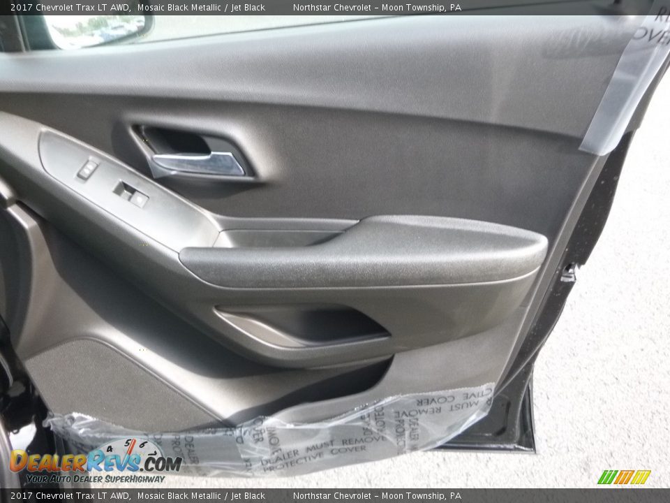 2017 Chevrolet Trax LT AWD Mosaic Black Metallic / Jet Black Photo #12