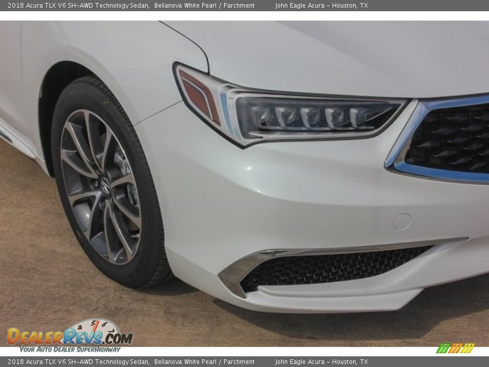 2018 Acura TLX V6 SH-AWD Technology Sedan Bellanova White Pearl / Parchment Photo #10