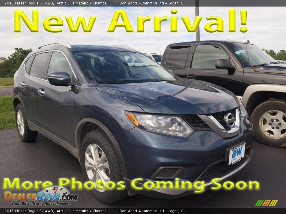 2015 Nissan Rogue SV AWD Arctic Blue Metallic / Charcoal Photo #1