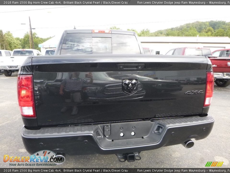 2018 Ram 1500 Big Horn Crew Cab 4x4 Brilliant Black Crystal Pearl / Black/Diesel Gray Photo #4