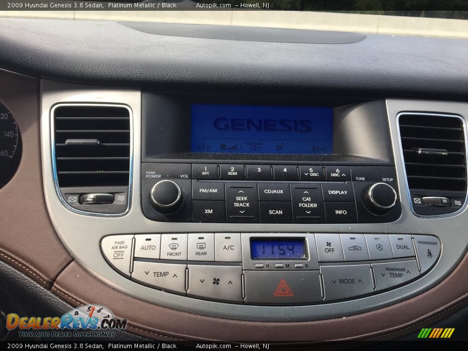 2009 Hyundai Genesis 3.8 Sedan Platinum Metallic / Black Photo #15