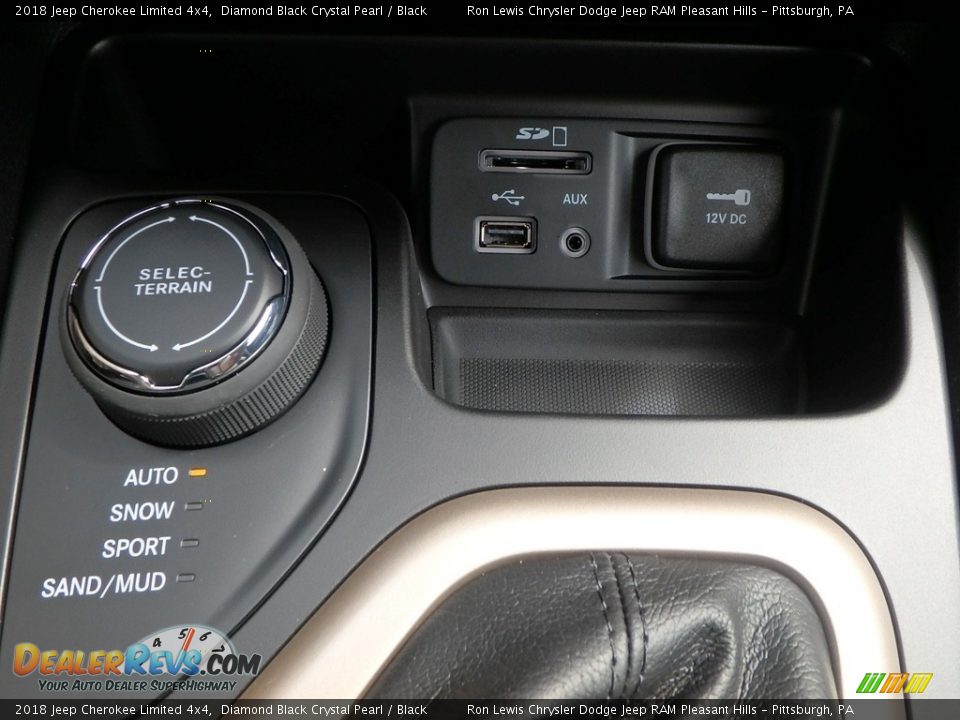 2018 Jeep Cherokee Limited 4x4 Diamond Black Crystal Pearl / Black Photo #19