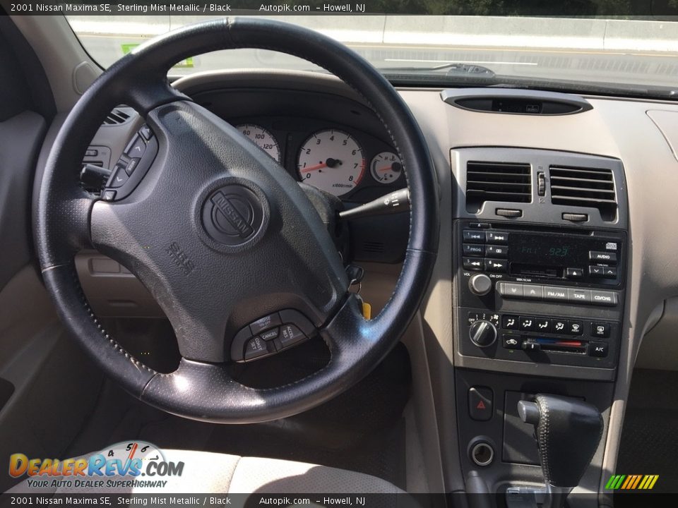 2001 Nissan Maxima SE Sterling Mist Metallic / Black Photo #12
