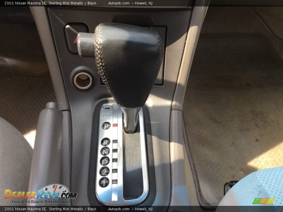 2001 Nissan Maxima SE Sterling Mist Metallic / Black Photo #14