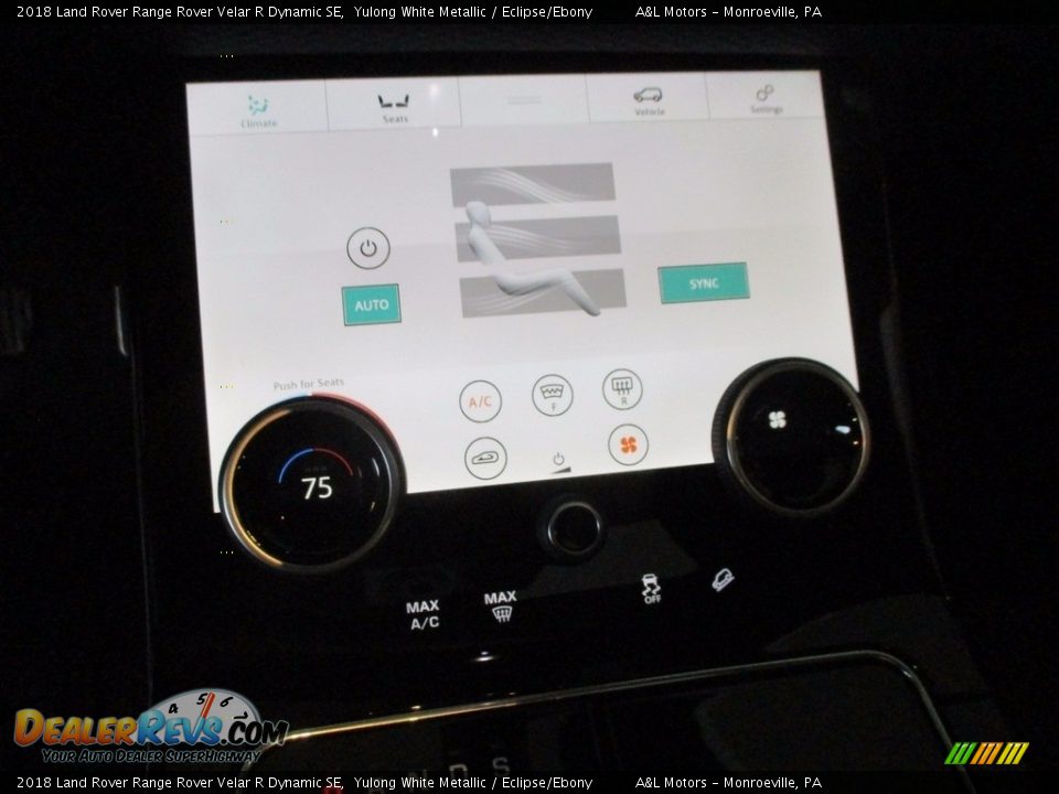 2018 Land Rover Range Rover Velar R Dynamic SE Yulong White Metallic / Eclipse/Ebony Photo #16